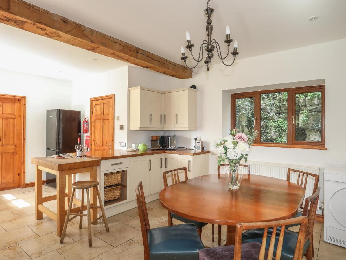 Villa Long House à Beaumaris Extérieur photo
